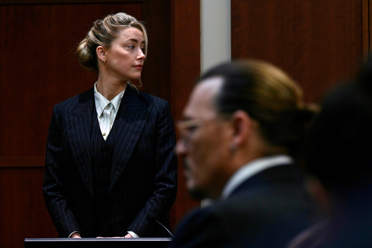Liefern sich einen Rechtsstreit vor Gericht: Die Ex-Ehepartner Amber Heard und Johnny Depp.