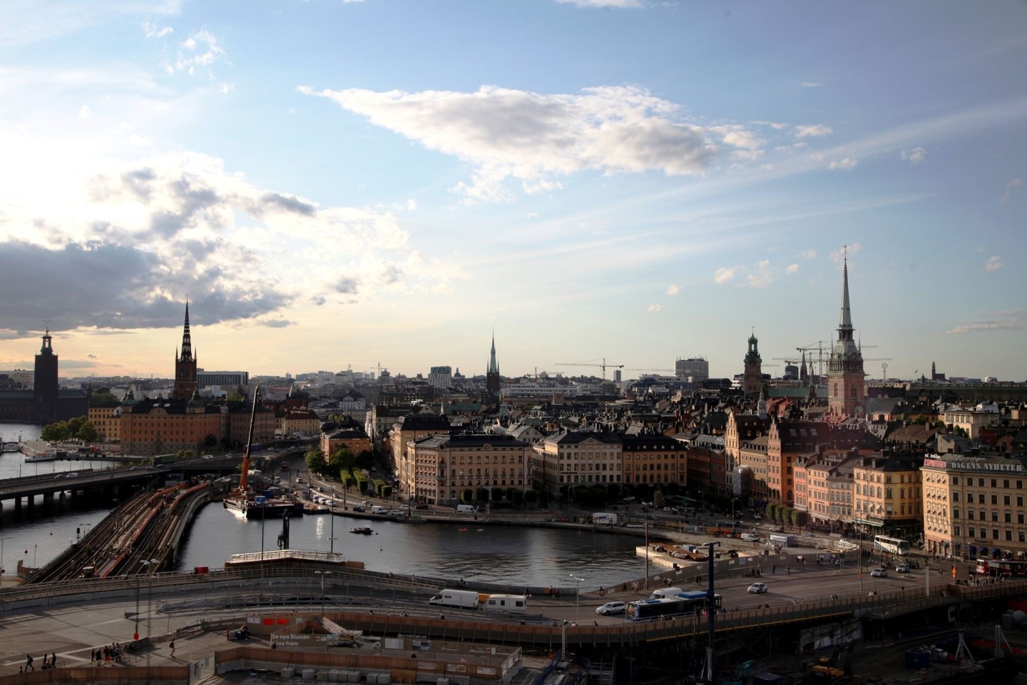 Blick auf Stockholms Altstadt. Auf einem Kulturfestival mitten in Schwedens Hauptstadt wurde eine Tasche mit Sprengstoff gefunden.
