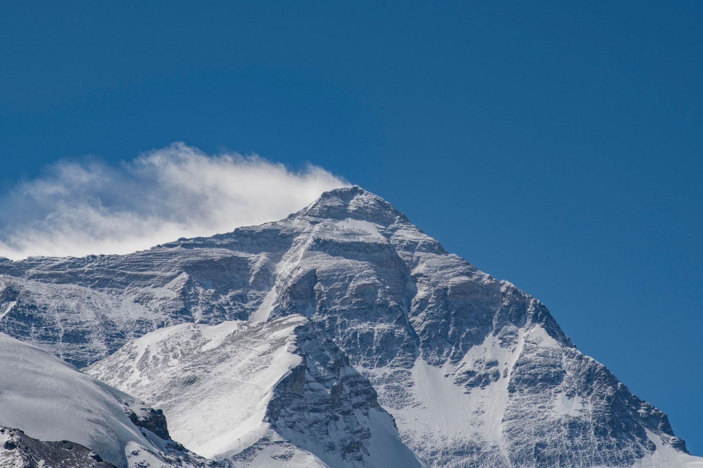 Am Mount Everest werden drei französische Bergsteiger vermisst.
