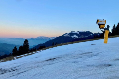 Skisaison grün-weiß: Hat alpiner Skilauf Zukunft?