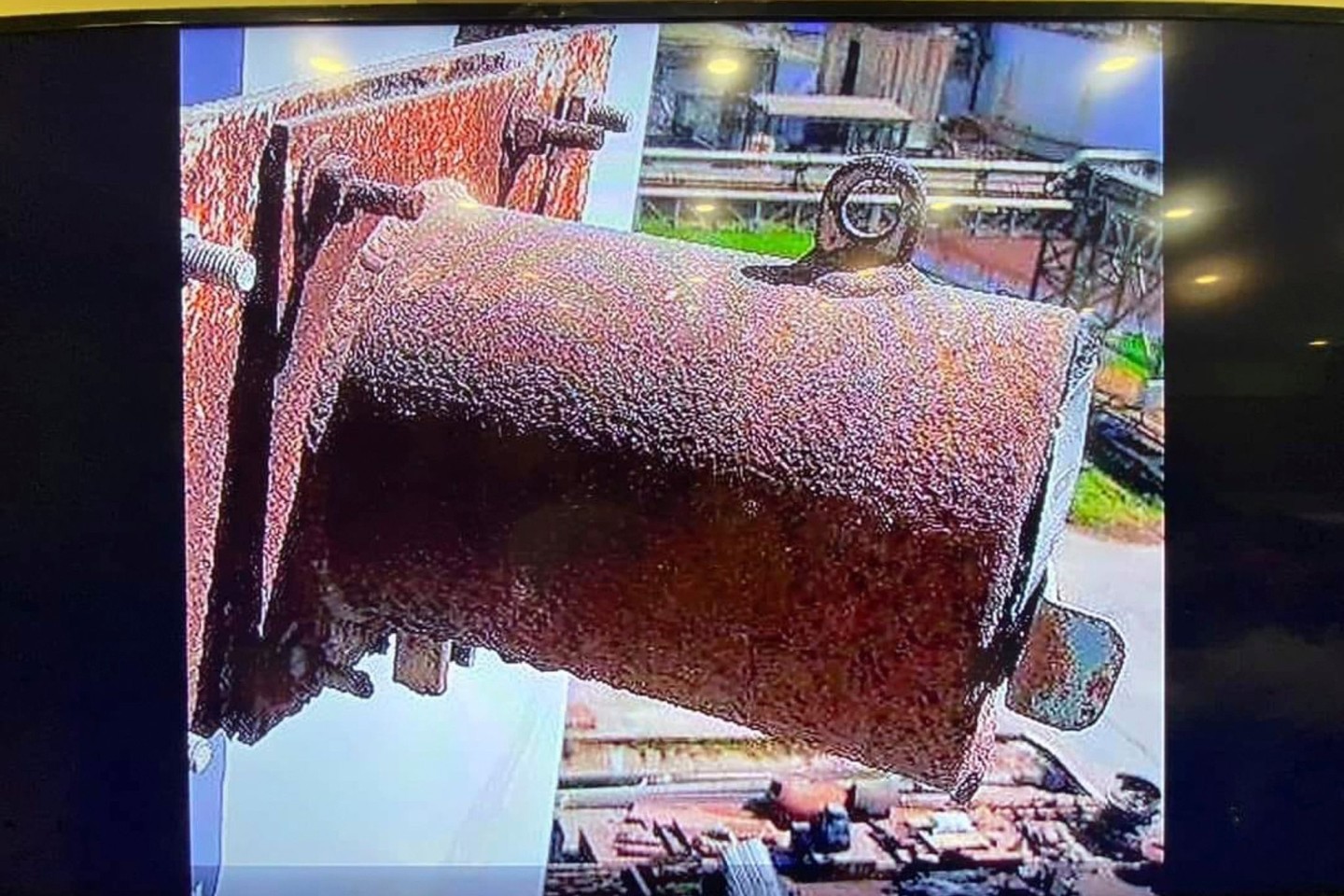 Das Videostandbild zeigt einen radioaktiven Zylinder, der aus einem Dampfkraftwerk in Thailands östlicher Provinz Prachinburi verschwunden ist.